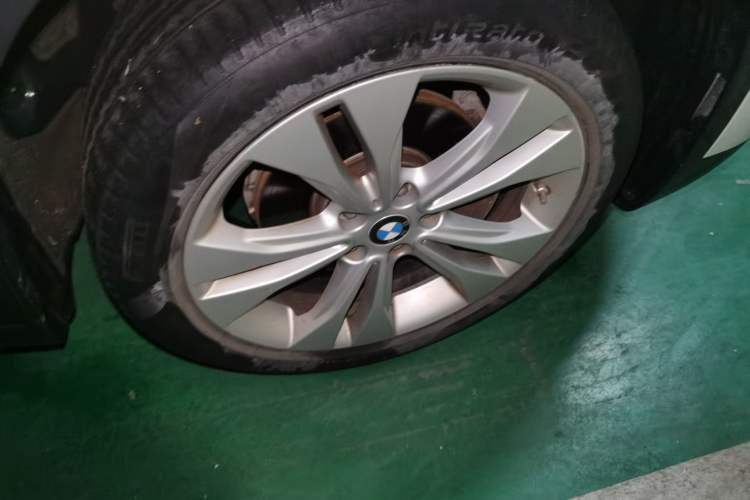 Used BMW X1 2020 sDrive20Li Fashion Model Right Front Wheel Hub