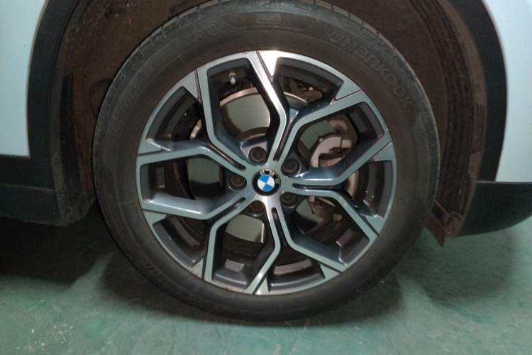 Used BMW X1 2020 sDrive25Li Leading Model Right Front Wheel Hub