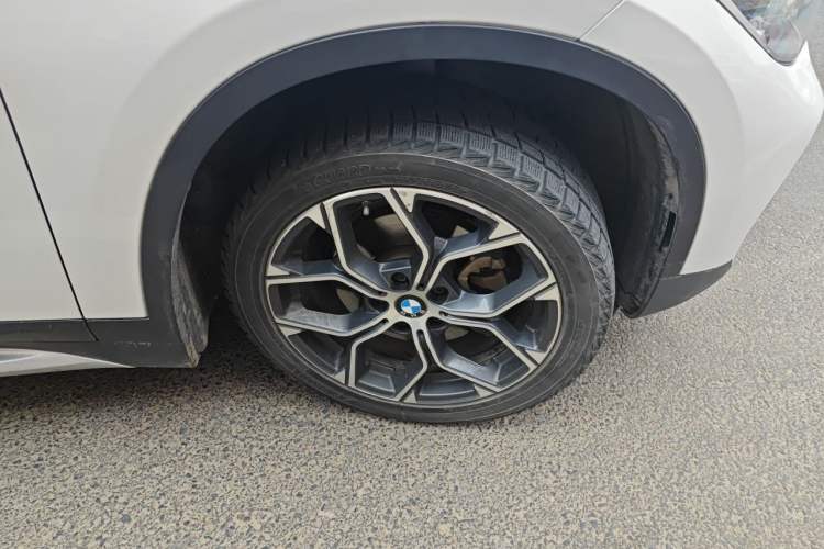 Used BMW X1 2020 sDrive20Li Premium Edition Right Front Wheel Hub