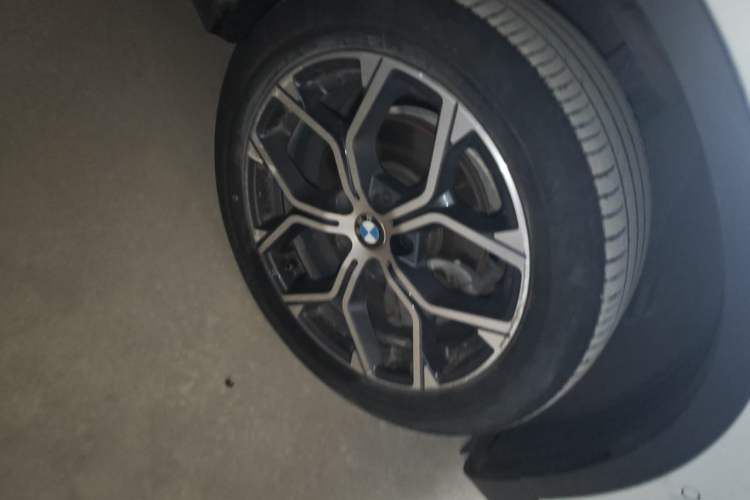 Used BMW X1 2020 sDrive20Li Premium Edition Right Front Wheel Hub
