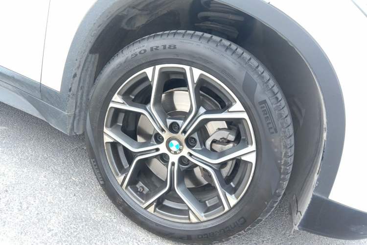 Used BMW X1 2020 sDrive25Li Leading Model Right Front Wheel Hub