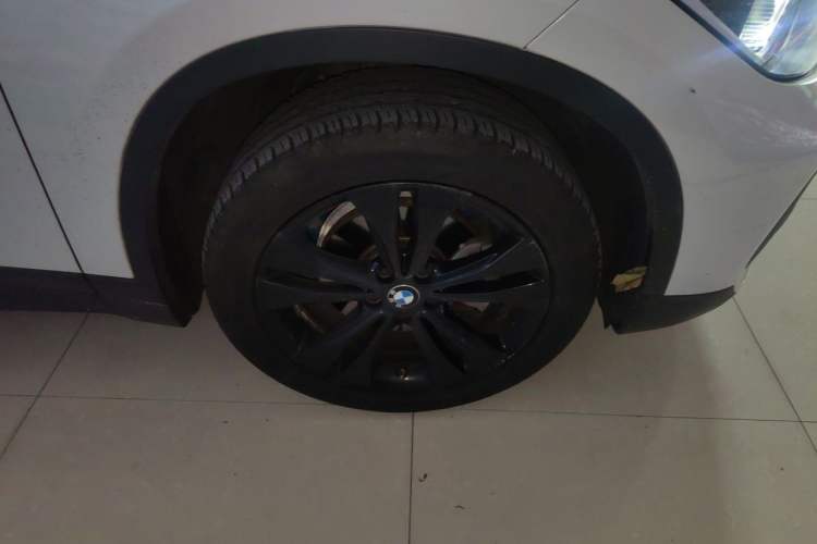 Used BMW X1 2020 sDrive20Li Fashion Model Right Front Wheel Hub