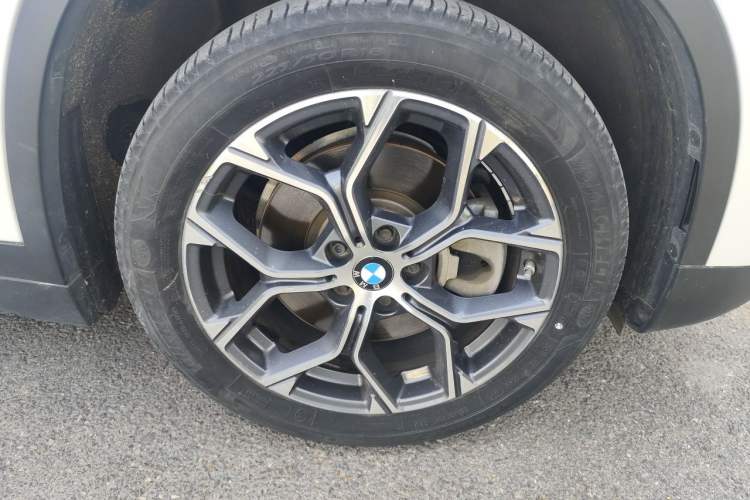 Used BMW X1 2020 sDrive25Li Leading Model Right Front Wheel Hub