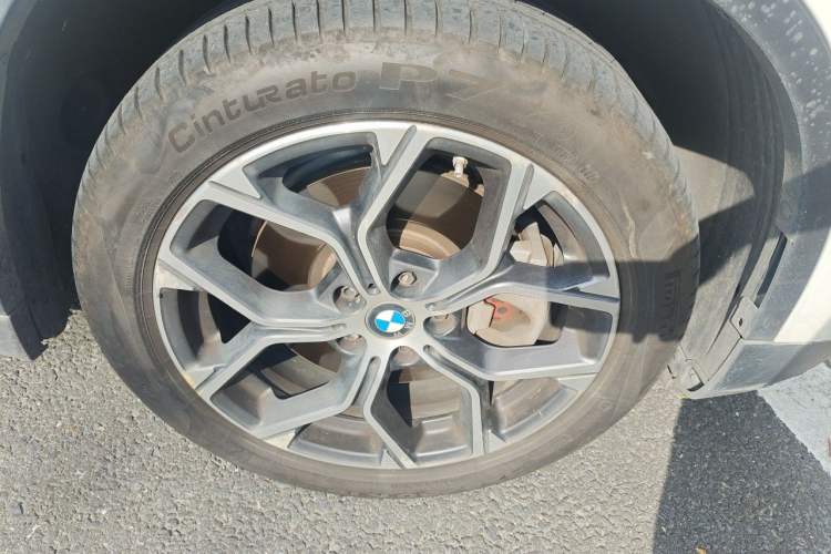 Used BMW X1 2020 sDrive25Li Leading Model Right Front Wheel Hub