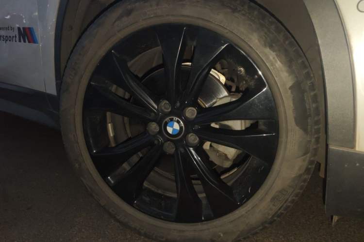 Used BMW X1 2020 sDrive20Li Premium Edition Right Front Wheel Hub