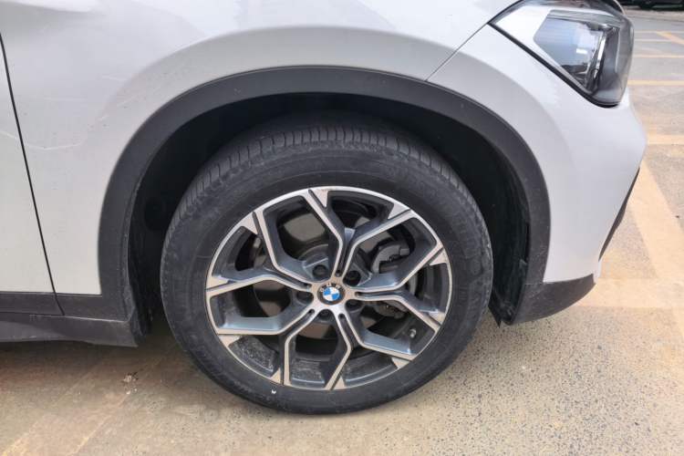 Used BMW X1 2020 sDrive25Li Leading Model Right Front Wheel Hub