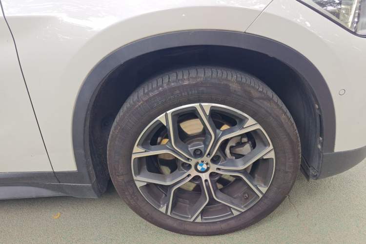 Used BMW X1 2020 sDrive25Li Leading Model Right Front Wheel Hub