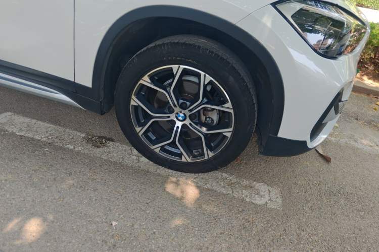 Used BMW X1 2020 sDrive20Li Premium Edition Right Front Wheel Hub