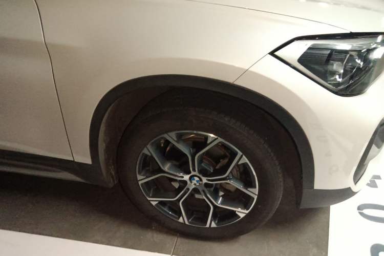 Used BMW X1 2020 sDrive20Li Premium Edition Right Front Wheel Hub