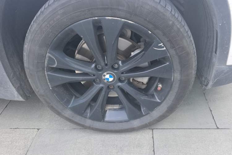 Used BMW X1 2020 sDrive20Li Fashion Model Right Front Wheel Hub