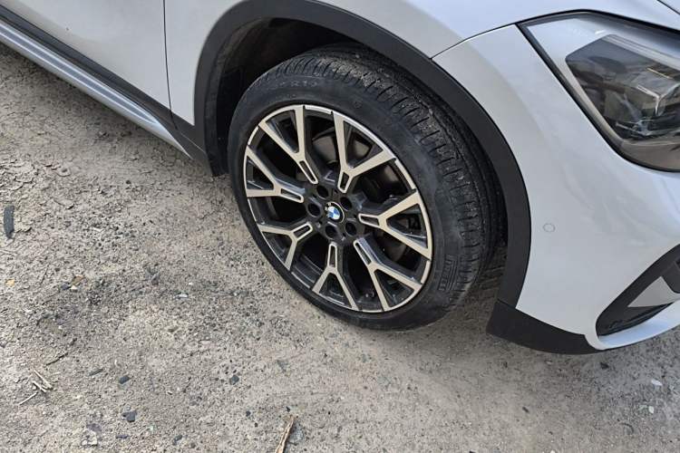 Used BMW X1 2020 xDrive25Li Luxury Edition Right Front Wheel Hub