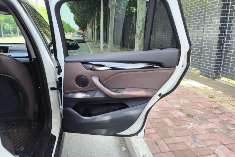 Used BMW X1 2020 sDrive20Li Fashion Model Right Rear Door Interior