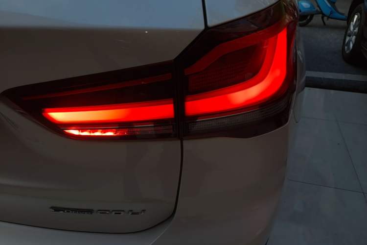 Used BMW X1 2020 sDrive20Li Fashion Model Right Rear Taillight