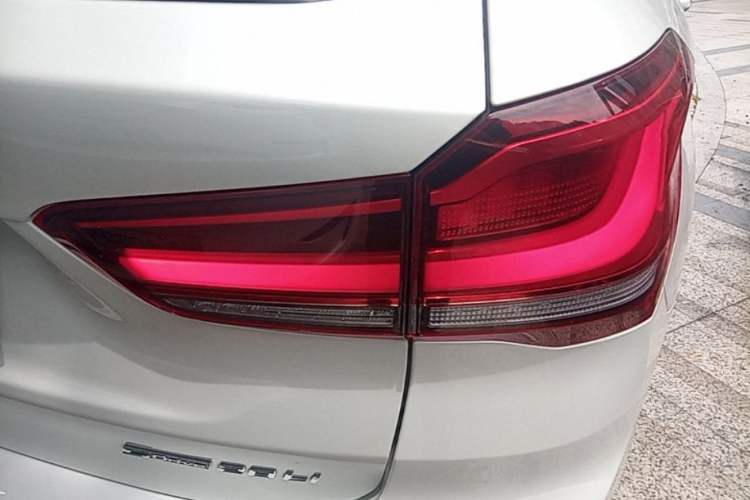 Used BMW X1 2020 sDrive20Li Fashion Model Right Rear Taillight