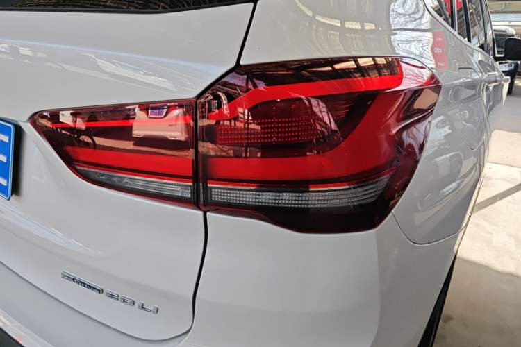Used BMW X1 2020 sDrive20Li Fashion Model Right Rear Taillight