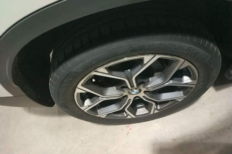 Used BMW X1 2020 sDrive25Li Leading Model Right Rear Wheel Hub