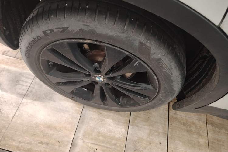 Used BMW X1 2020 sDrive20Li Fashion Model Right Rear Wheel Hub