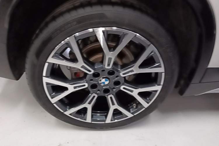 Used BMW X1 2020 xDrive25Li Luxury Edition Right Rear Wheel Hub