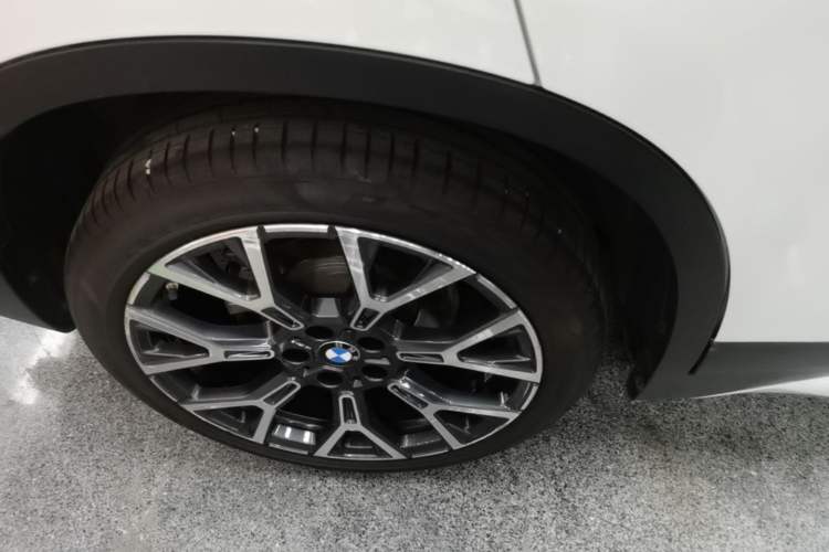 Used BMW X1 2020 xDrive25Li Luxury Edition Right Rear Wheel Hub