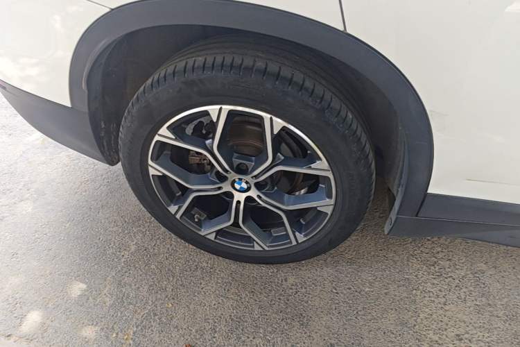 Used BMW X1 2020 sDrive20Li Fashion Model Right Rear Wheel Hub