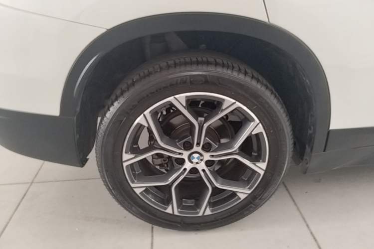 Used BMW X1 2020 sDrive25Li Leading Model Right Rear Wheel Hub