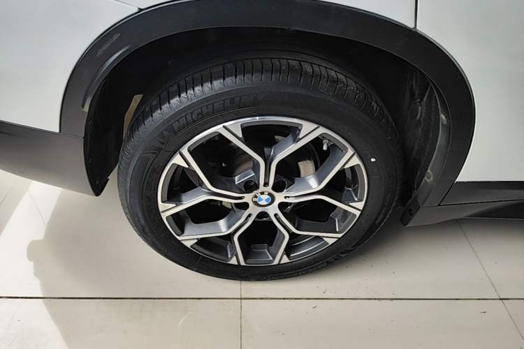 Used BMW X1 2020 sDrive25Li Leading Model Right Rear Wheel Hub