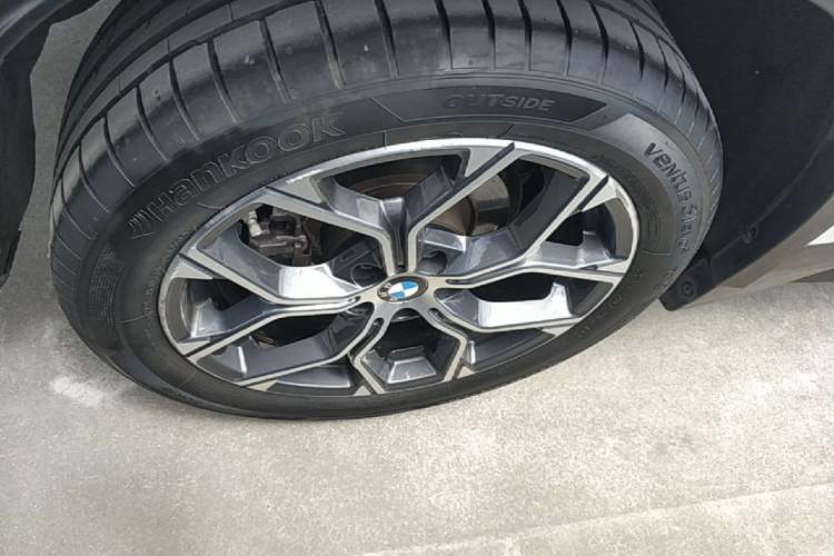 Used BMW X1 2020 sDrive25Li Leading Model Right Rear Wheel Hub