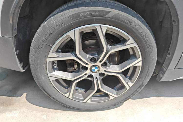 Used BMW X1 2020 sDrive20Li Premium Edition Right Rear Wheel Hub