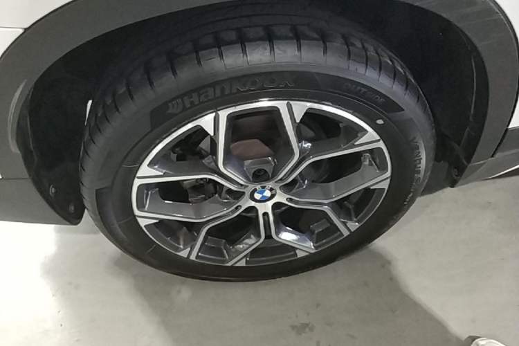 Used BMW X1 2020 sDrive20Li Premium Edition Right Rear Wheel Hub