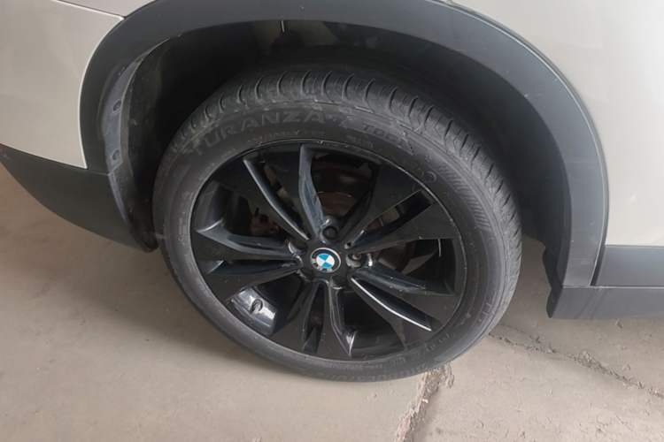Used BMW X1 2020 sDrive20Li Fashion Model Right Rear Wheel Hub