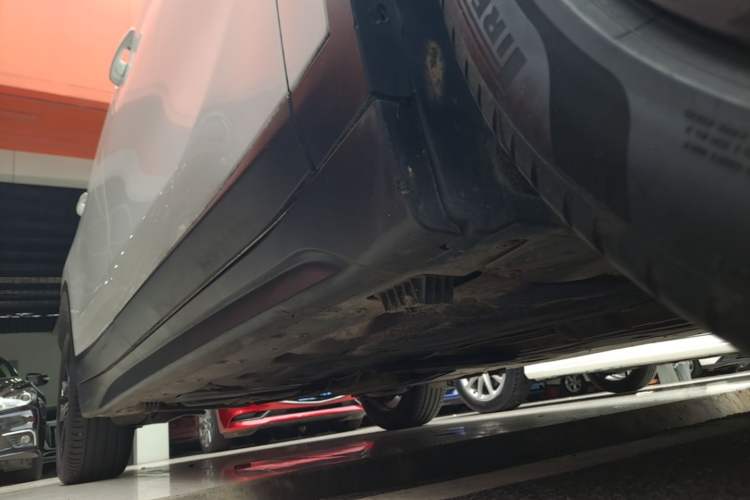 Used BMW X1 2020 sDrive20Li Fashion Model Right Side Sill