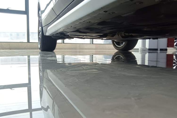 Used BMW X1 2020 sDrive20Li Premium Edition Right Side Sill