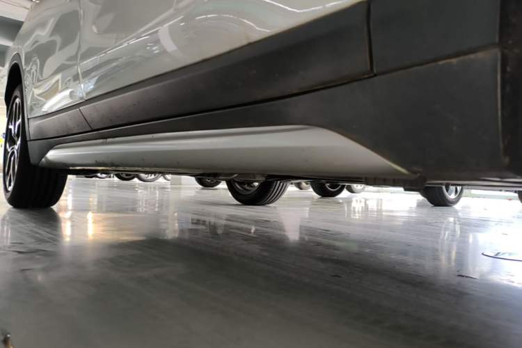 Used BMW X1 2020 sDrive20Li Premium Edition Right Side Sill