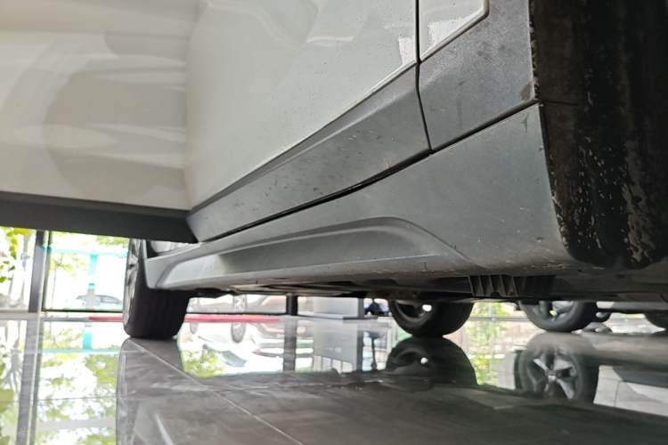 Used BMW X1 2020 sDrive20Li Fashion Model Right Side Sill