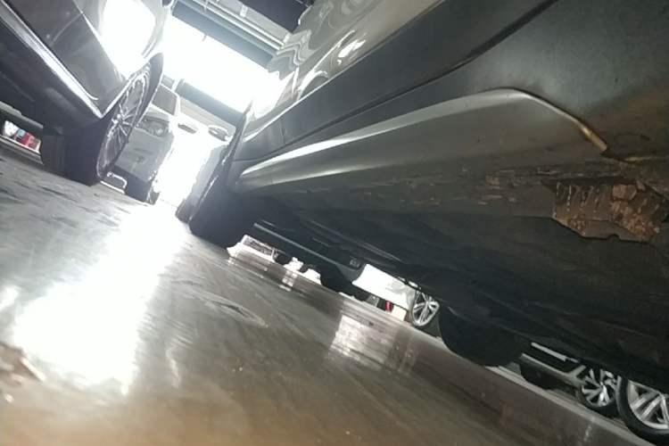 Used BMW X1 2020 sDrive20Li Premium Edition Right Side Sill