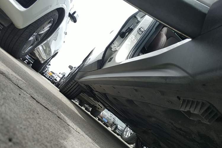 Used BMW X1 2020 sDrive25Li Leading Model Right Side Sill