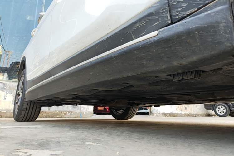 Used BMW X1 2020 sDrive25Li Leading Model Right Side Sill
