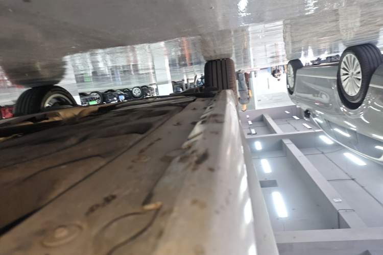 Used BMW X1 2020 sDrive20Li Premium Edition Right Side Sill
