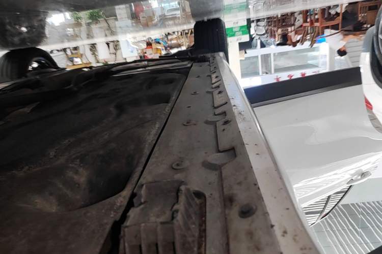 Used BMW X1 2020 sDrive20Li Premium Edition Right Side Sill