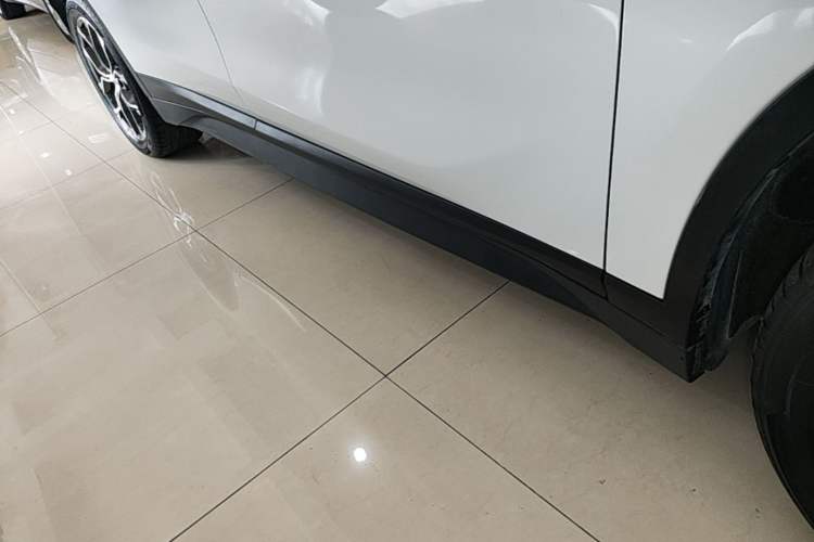Used BMW X1 2020 sDrive25Li Leading Model Right Side Sill
