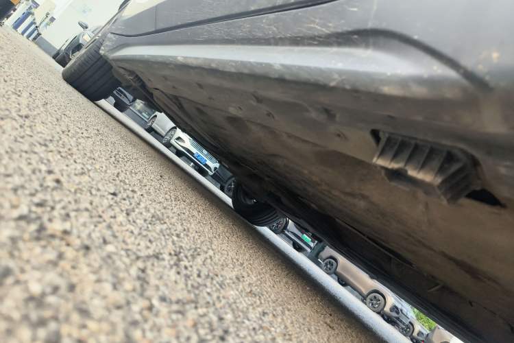 Used BMW X1 2020 sDrive25Li Leading Model Right Side Sill