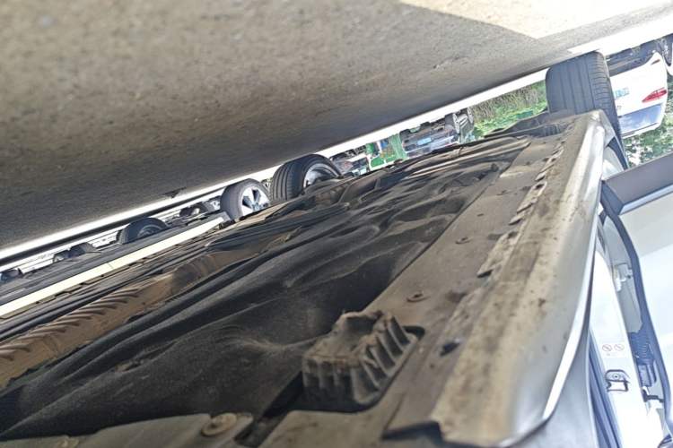 Used BMW X1 2020 xDrive25Li Luxury Edition Right Side Sill