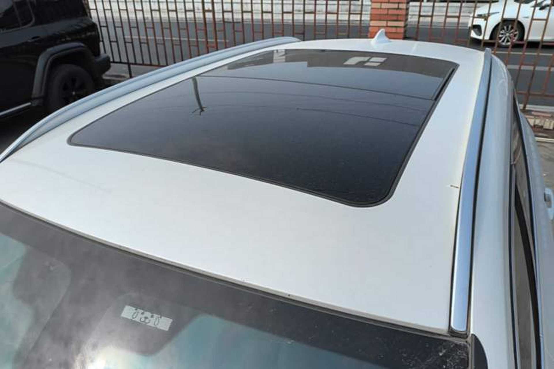 Used BMW X1 2020 sDrive25Li Leading Model Roof