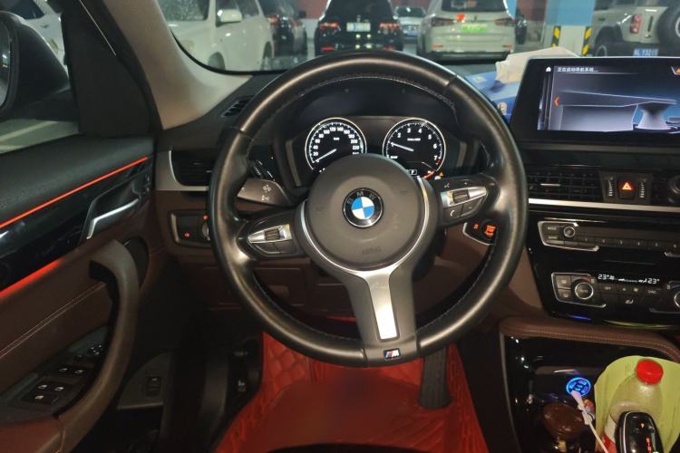 Used BMW X1 2020 sDrive20Li Premium Edition Steering Wheel