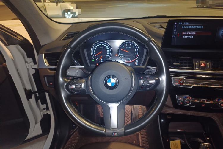 Used BMW X1 2020 sDrive20Li Premium Edition Steering Wheel
