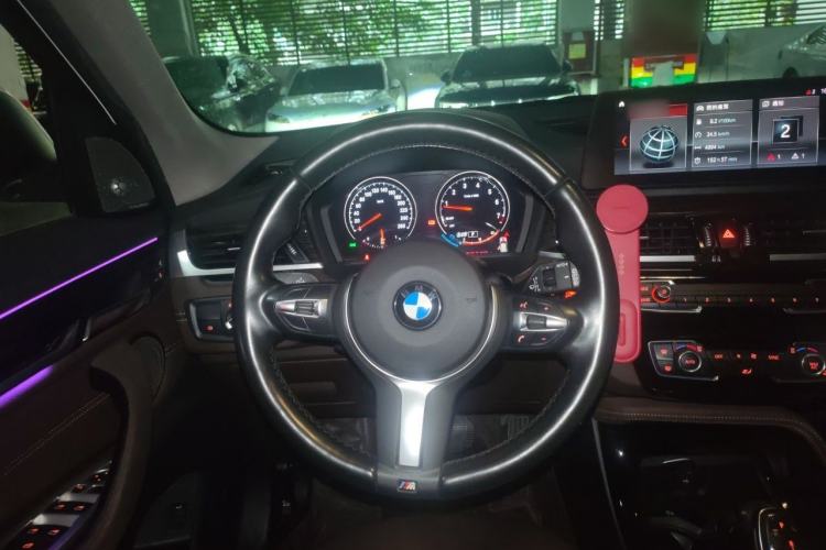 Used BMW X1 2020 xDrive25Li Luxury Edition Steering Wheel