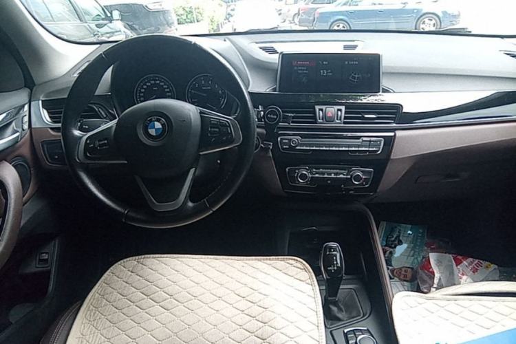 Used BMW X1 2020 sDrive20Li Fashion Model Steering Wheel