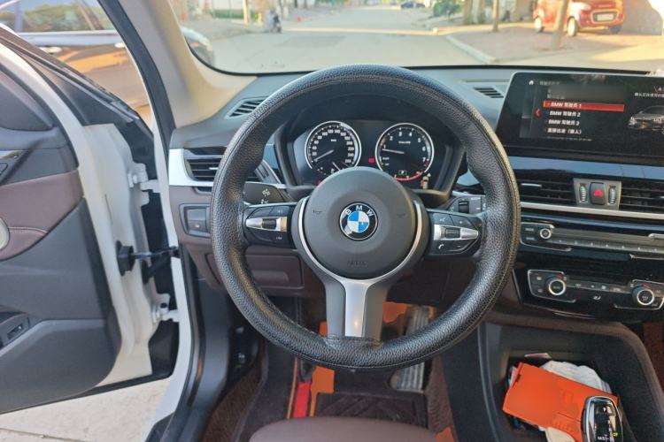 Used BMW X1 2020 sDrive25Li Leading Model Steering Wheel