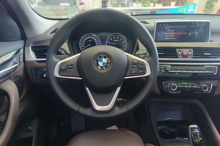 Used BMW X1 2020 sDrive20Li Fashion Model Steering Wheel