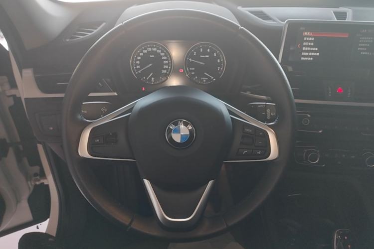 Used BMW X1 2020 sDrive20Li Fashion Model Steering Wheel